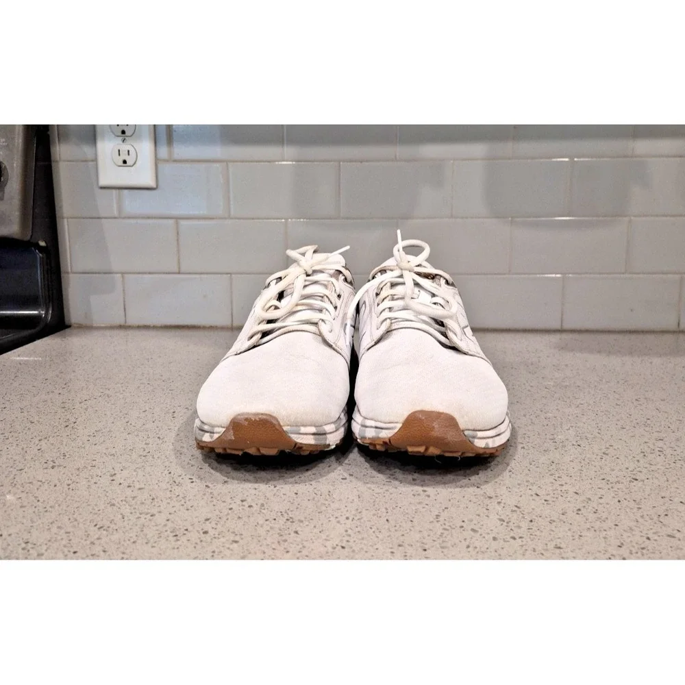 New Balance Men's NBG2010 Brighton Lightweight Waterproof Golf Shoes sz 10 2E